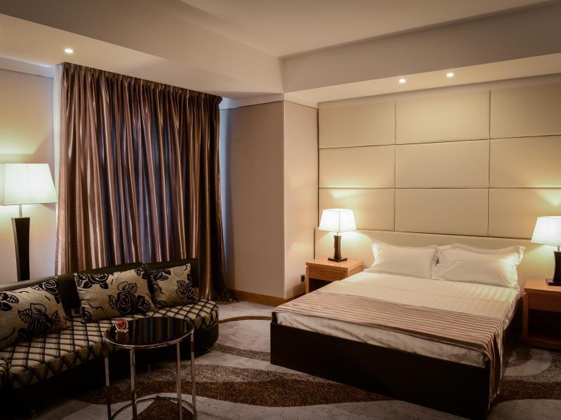 Absolute Hotel Akmola Esterno foto