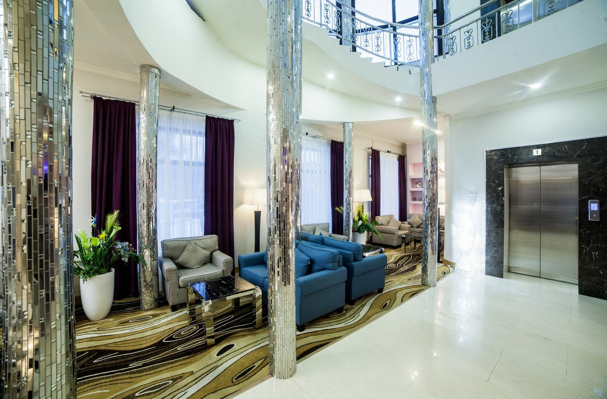 Absolute Hotel Akmola Esterno foto
